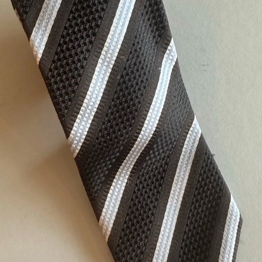 Hugo Boss Silk Neck Toe Brown And Light Blue Stripe 3”wide